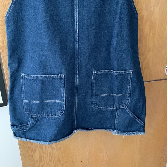 eighty Two utility pinafore dress - Picture 3 of 3